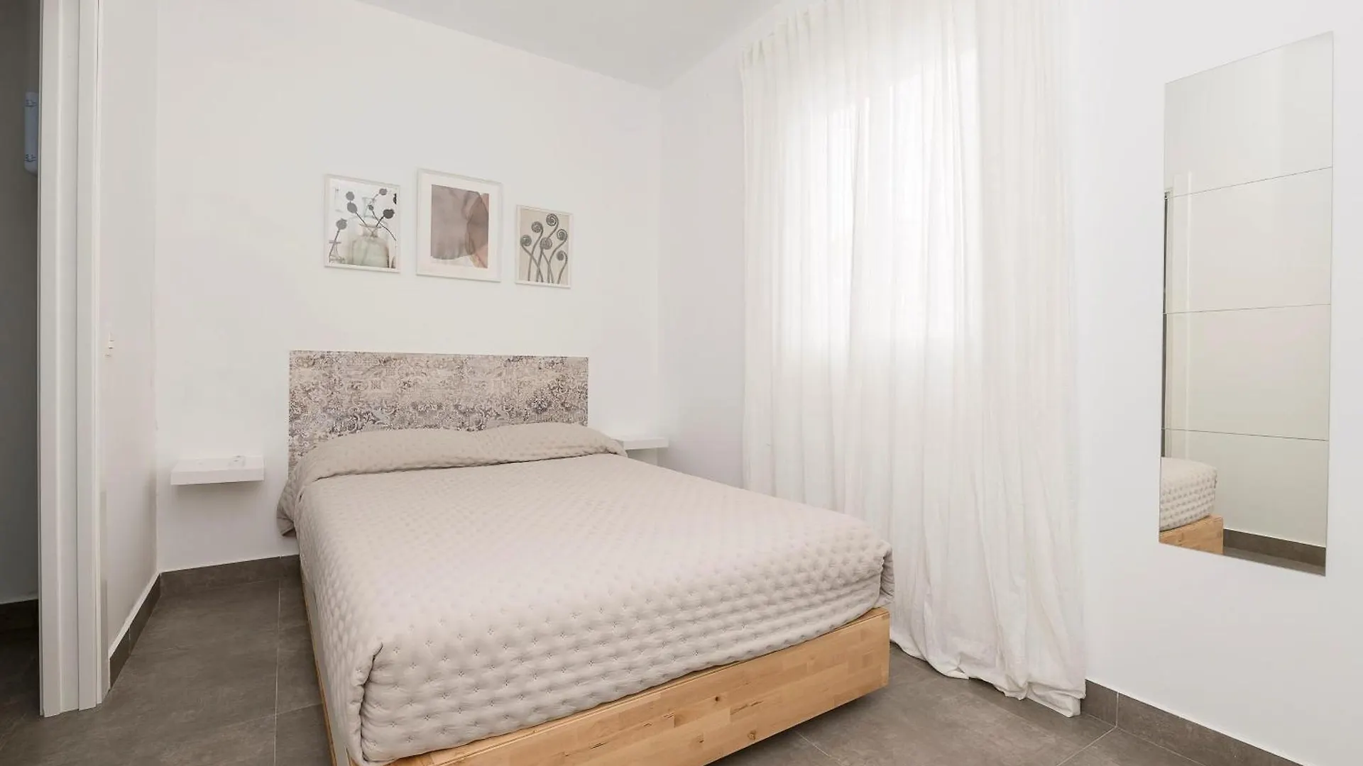 Urban Palace (Adults Only) Sanlucar de Barrameda 0*,  Spain