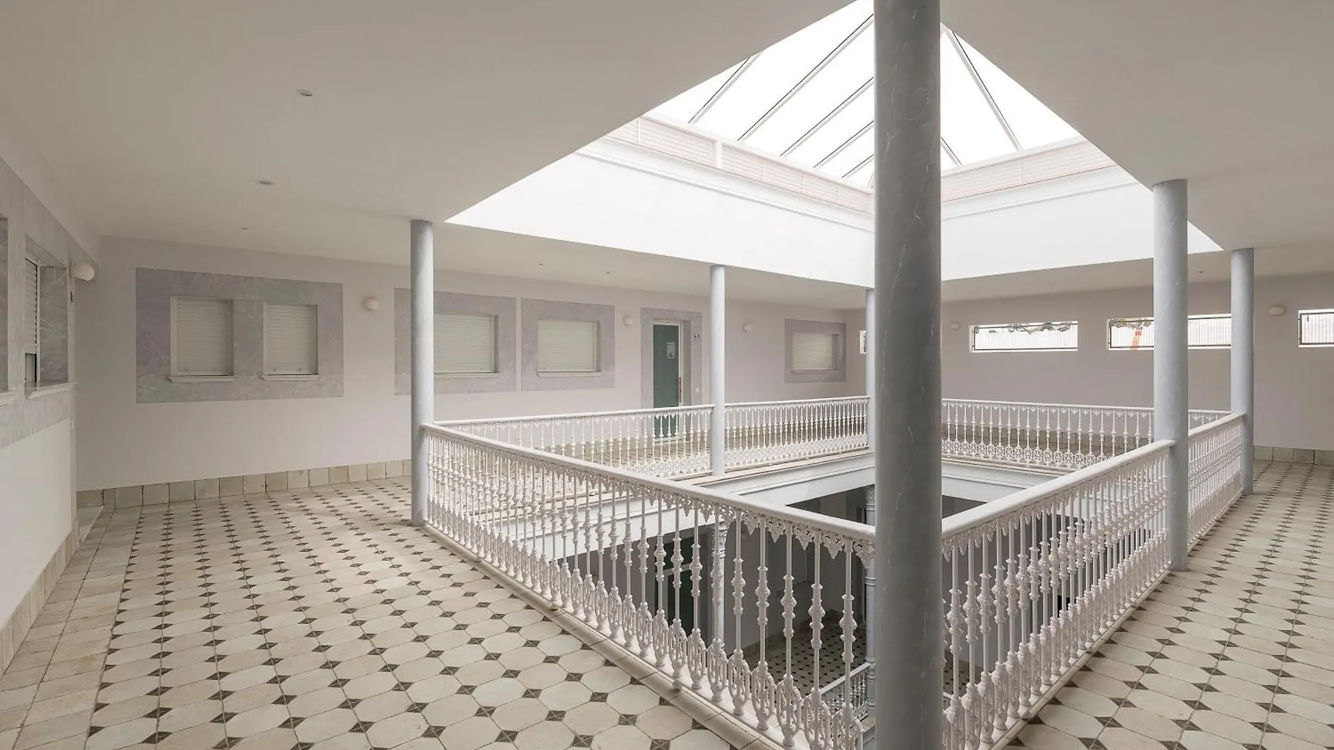 Urban Palace (Adults Only) Sanlucar de Barrameda